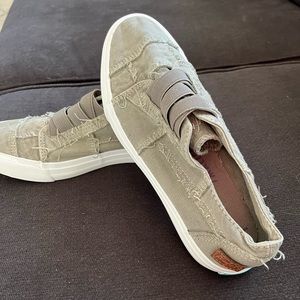 Blowfish Malibu Size 8 NWOT